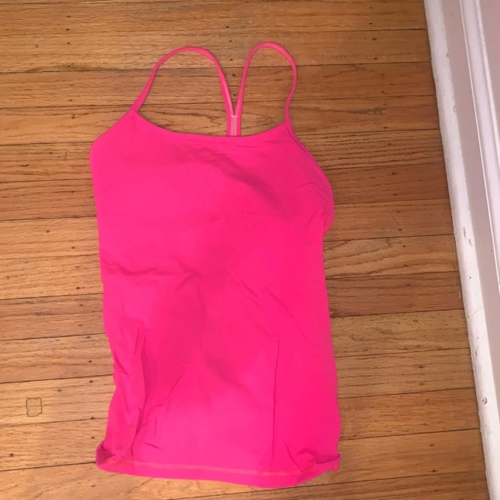 Lululemon tank